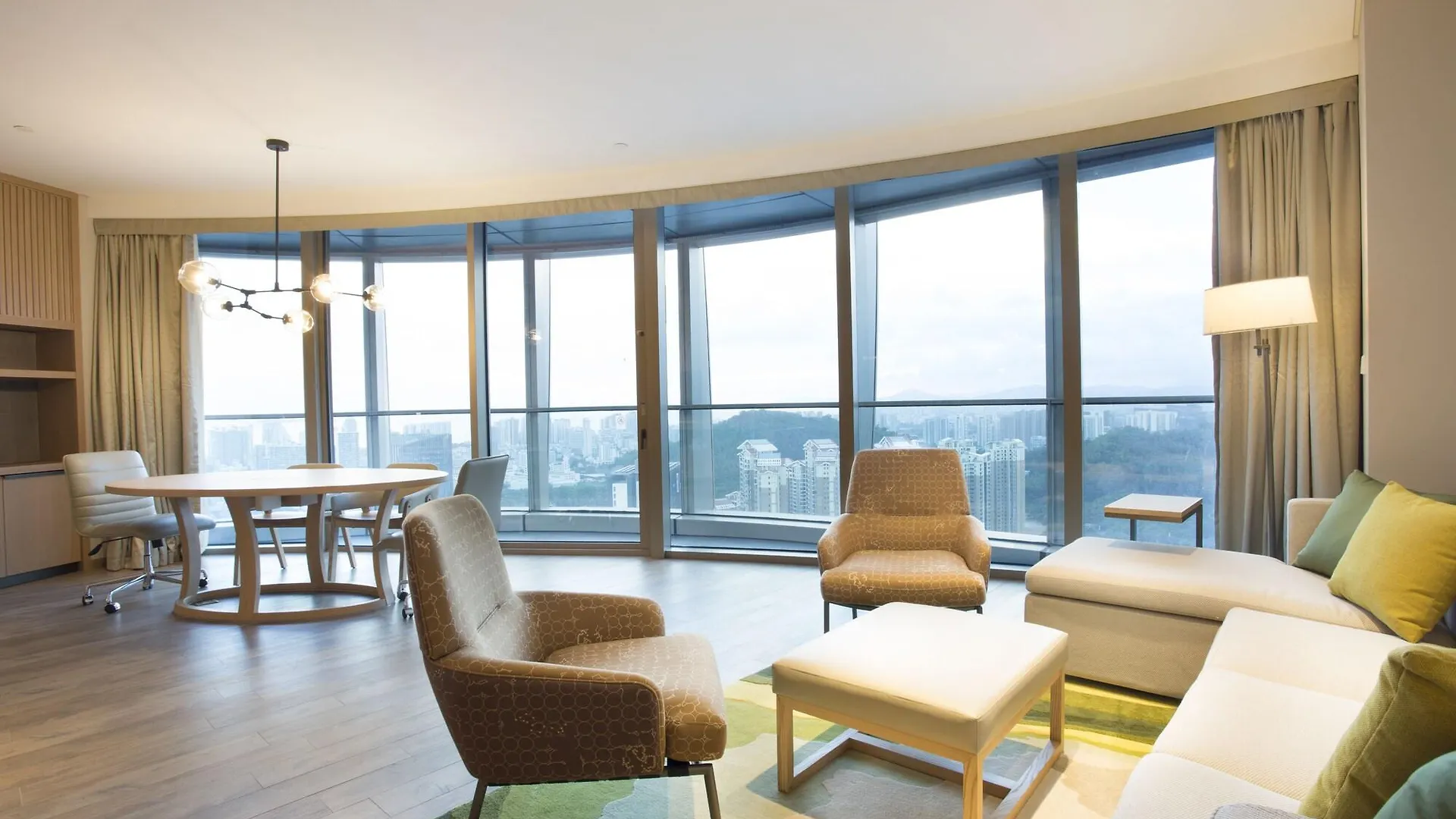 Hyatt Place Sanya City Center Hotel