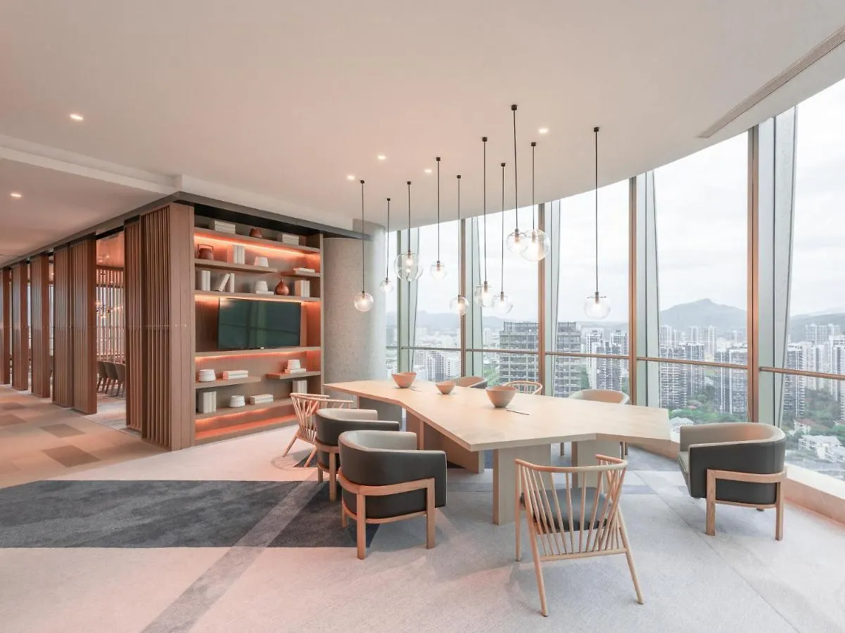 Hyatt Place Sanya City Center 5*,